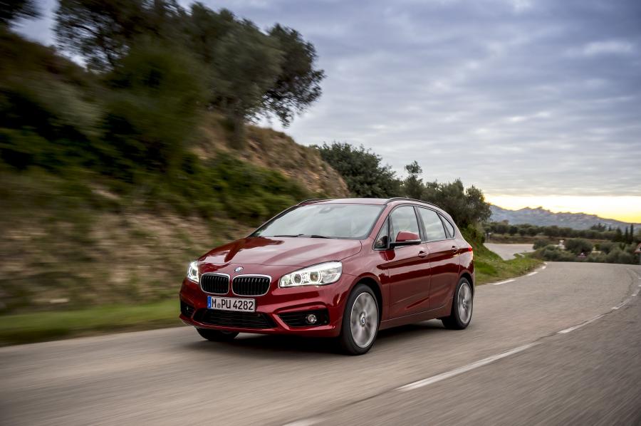  BMW 220d xDrive Active Tourer Sport Line 2014 года  (фото 8 из 17)